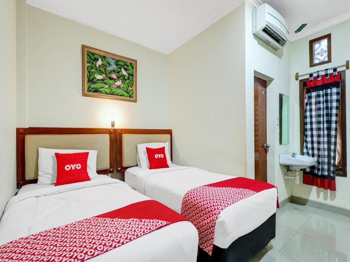 Oyo 90408 Hotel Horton Cirebon Bagian luar foto
